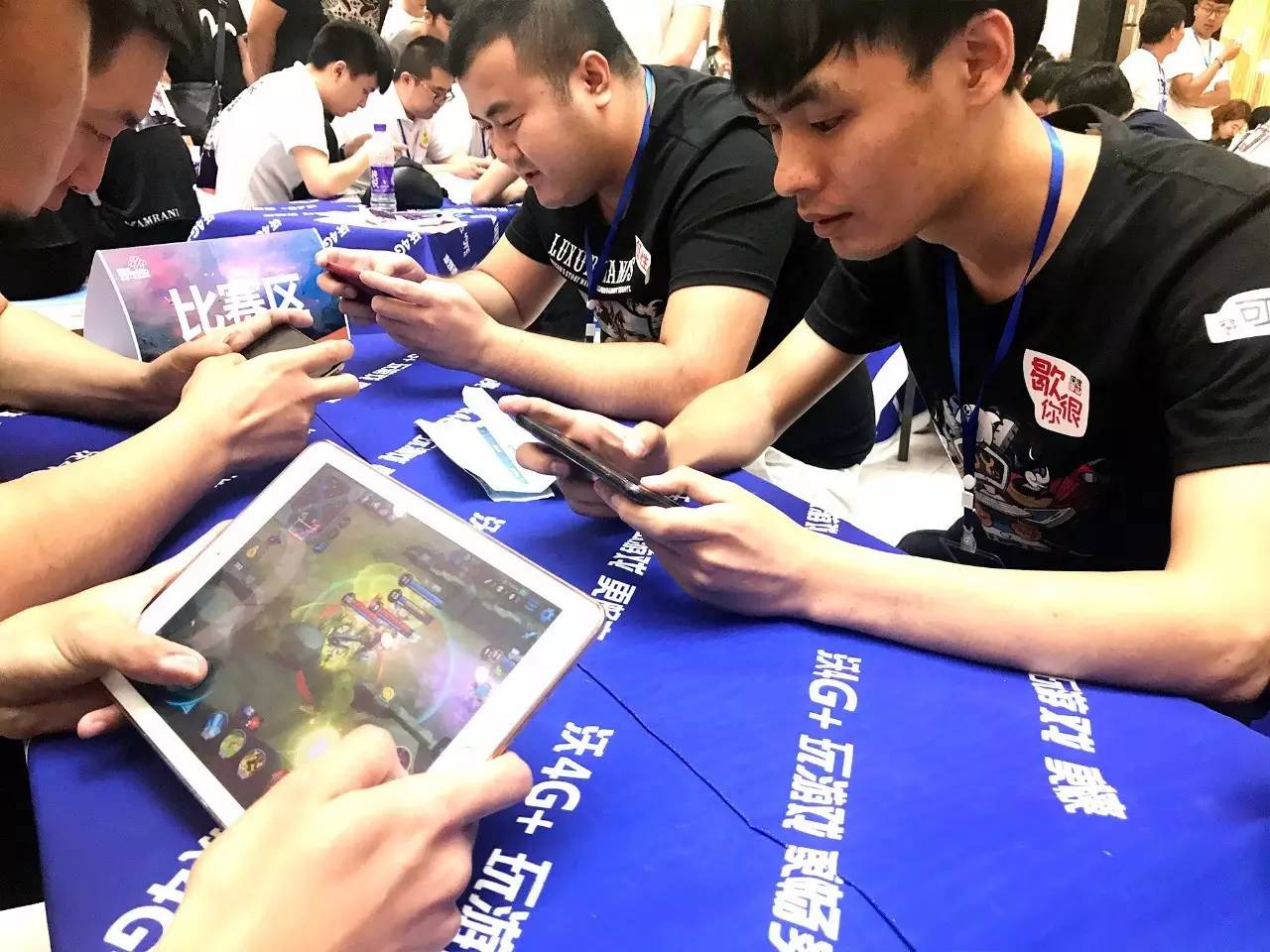 【战报】德杯淘汰赛 TES 3-0 RNG：三线全优节奏拉满 TES势如破竹零封对手